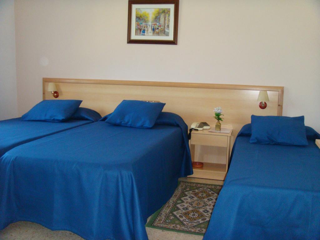 Hostal Casa Joan Сан-Лоренсо-де-Моруніс Номер фото