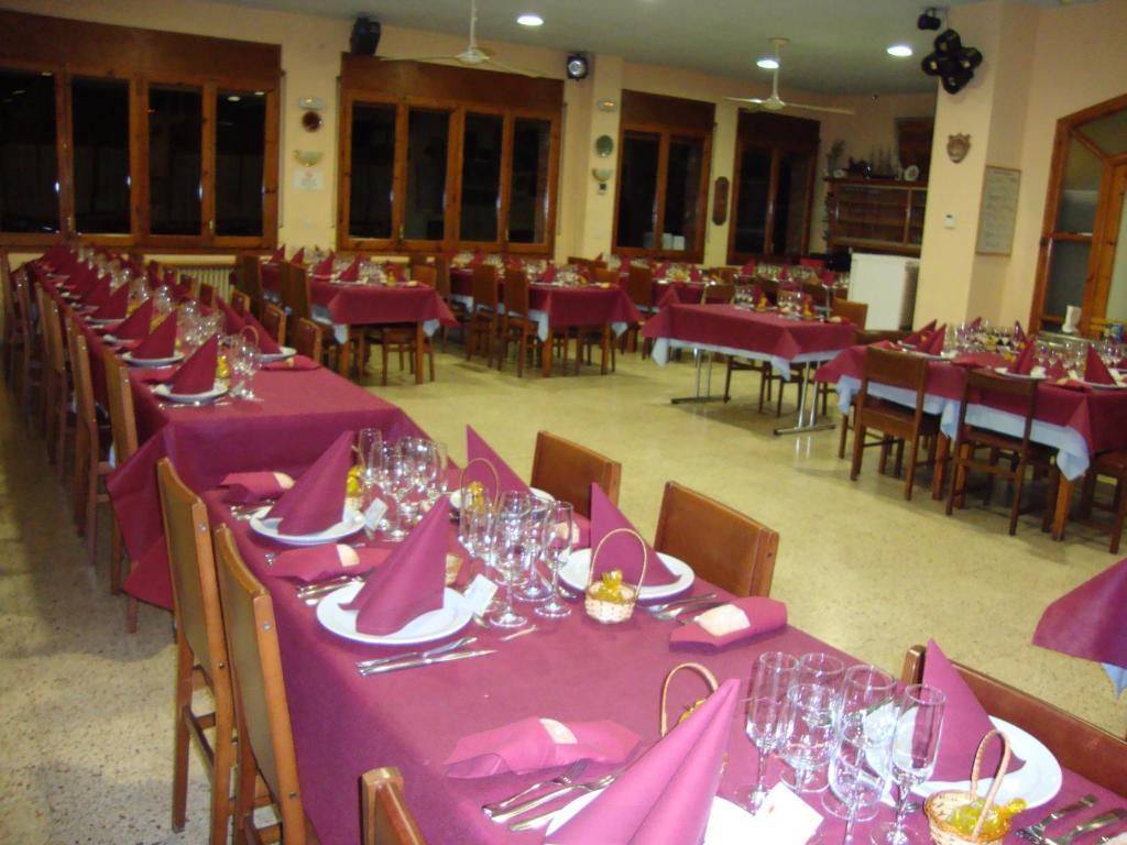 Hostal Casa Joan Сан-Лоренсо-де-Моруніс Екстер'єр фото